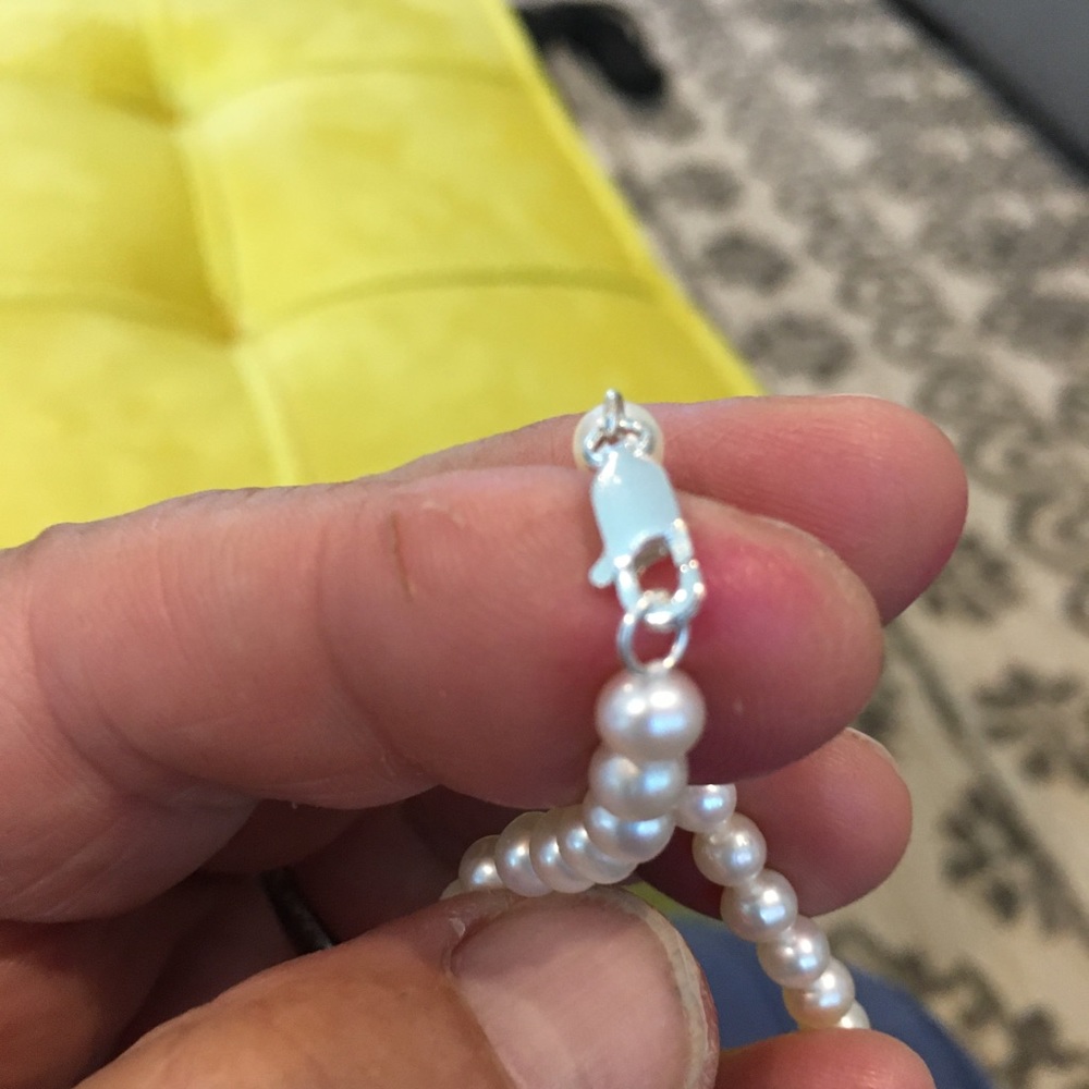Freshwater Pearl Bracelet +Earrings (SW) - Picture 7 of 9